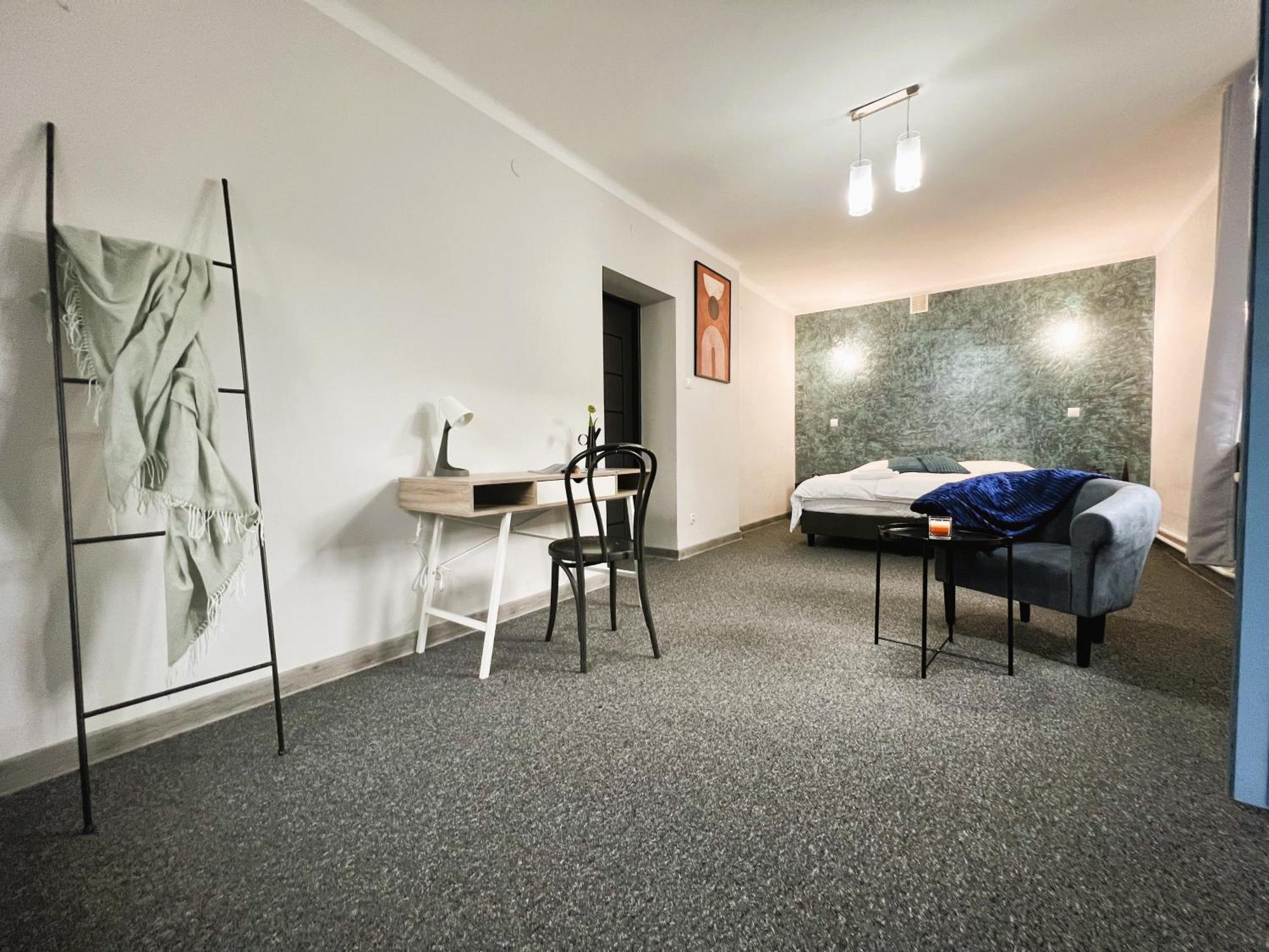 Apartamenty Romano Rzeszow Bagian luar foto